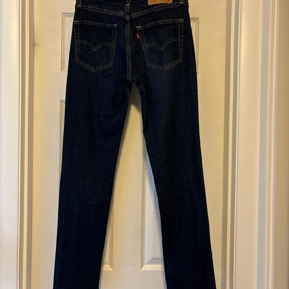 Levis excellent pre